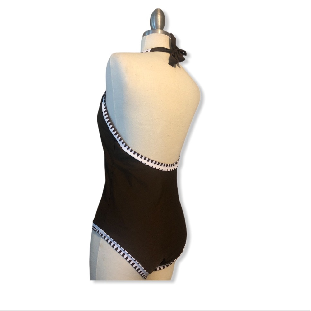 New Tempt Me. One Piece Swimsuit - Picture 3 of 4